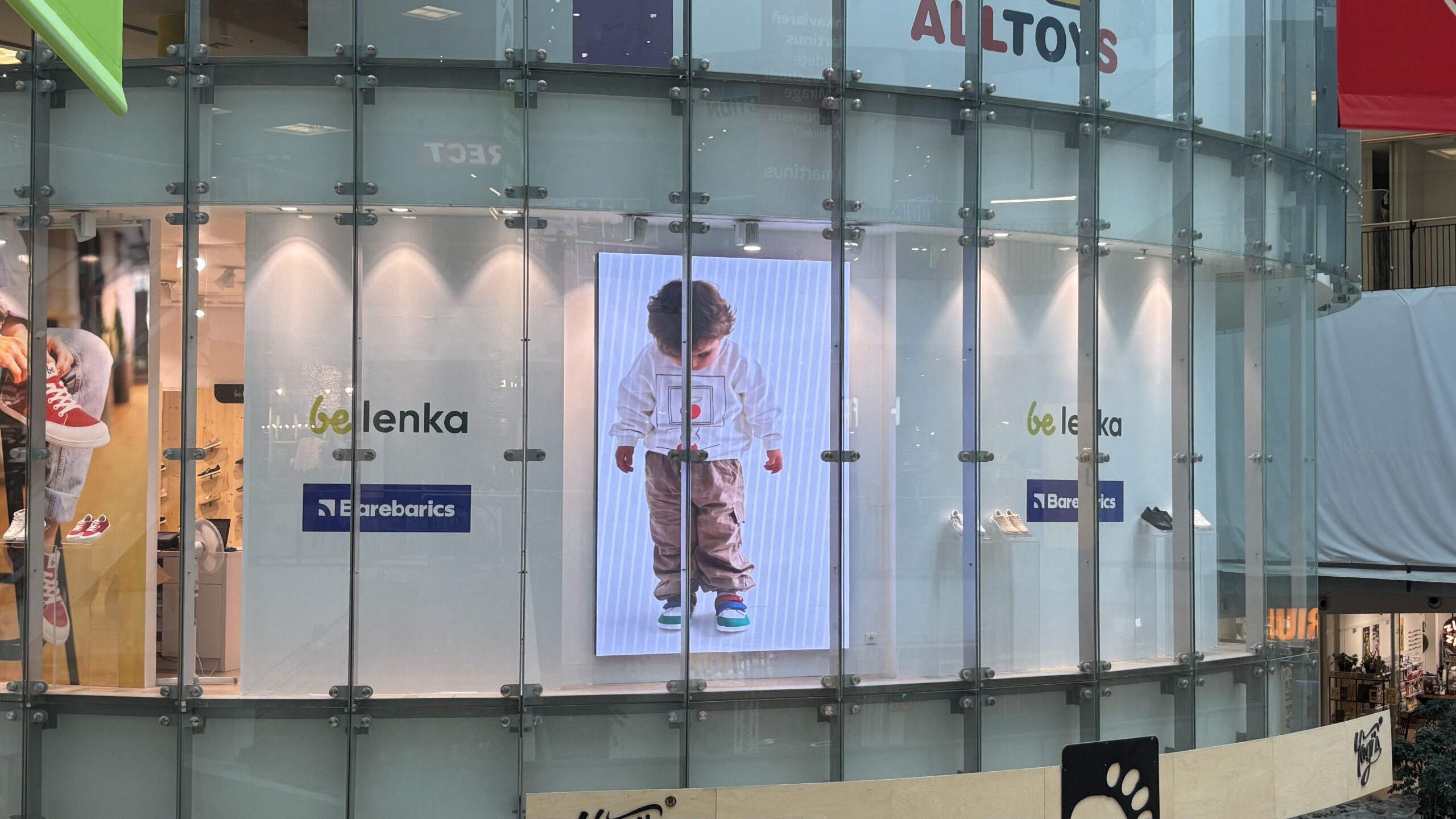 Be Lenka 
